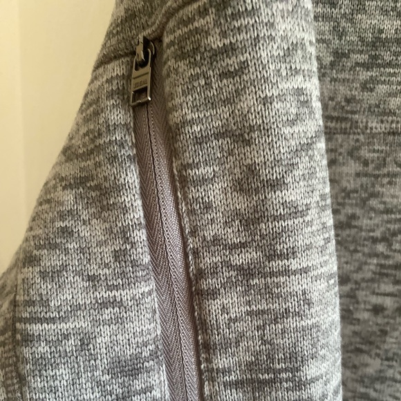 NWOT Heather Fleece Quarter Zip - Picture 3 of 5